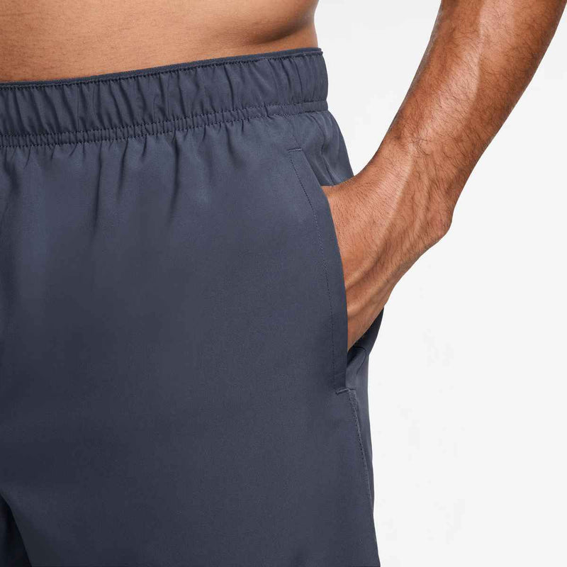 Short Nike Challenger Dri-FIT – léger, respirant et polyvalent pour course et entraînement