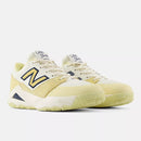Chaussure de tennis New Balance Coco Delray avec semelle NDurance et mousse FuelCell pour joueurs de tennis.