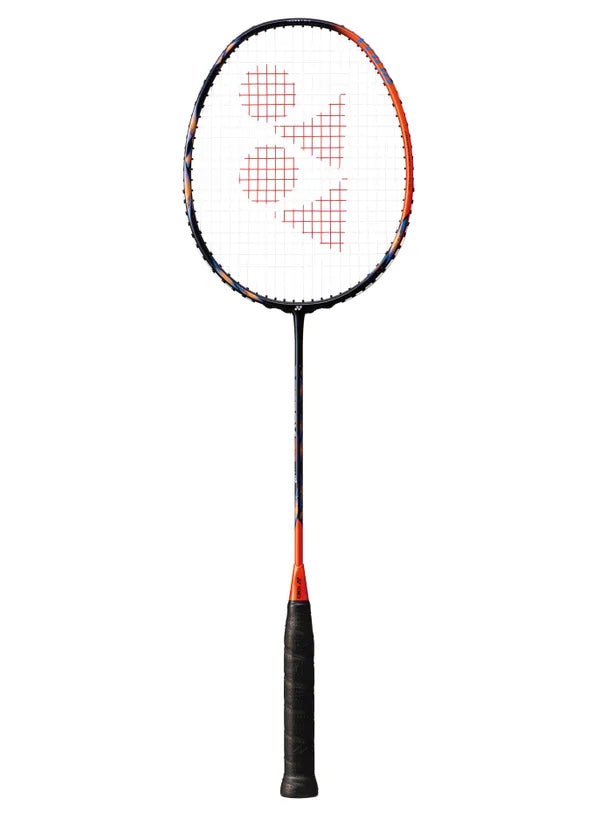 Yonex Astrox 77 Tour (cordée)