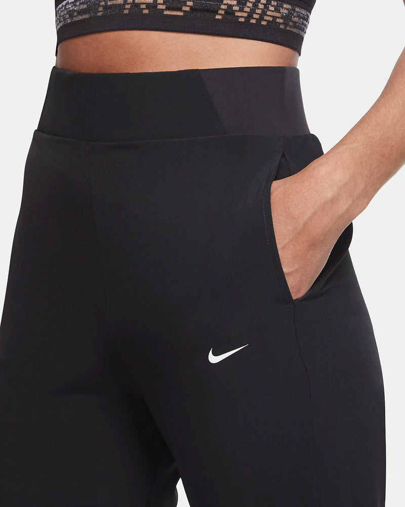 Nike Bliss Victory