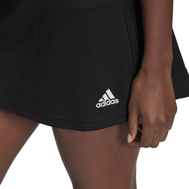 Adidas Club (femme)